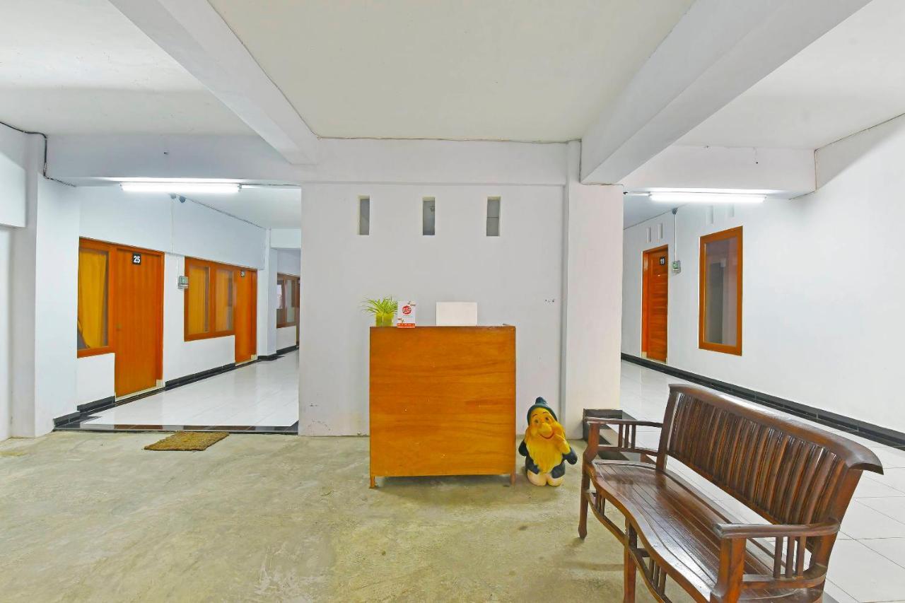 Oyo 90967 Soka Asri Guest House Darmasaba Экстерьер фото