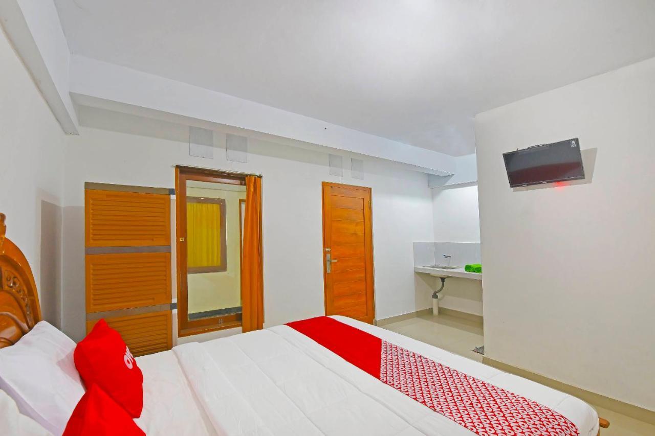 Oyo 90967 Soka Asri Guest House Darmasaba Экстерьер фото